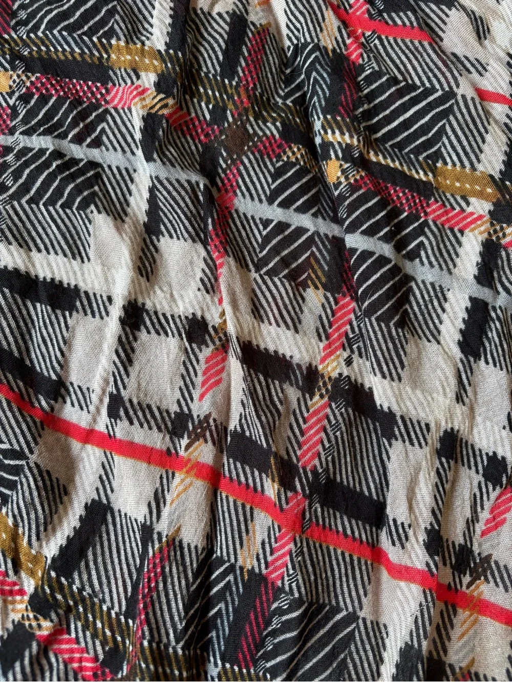 Vera Bradley Plaid Fringe Hem Women's Scarf - Black, White & Red